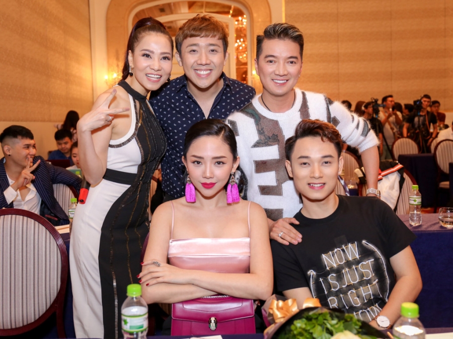 Thu Minh to chuc dem dien ky niem 25 nam ca hat hinh anh 2