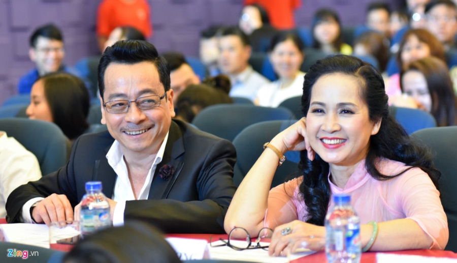 Tim ra hai guong mat dai dien noi bat nhat Dai hoc Thang Long hinh anh 3