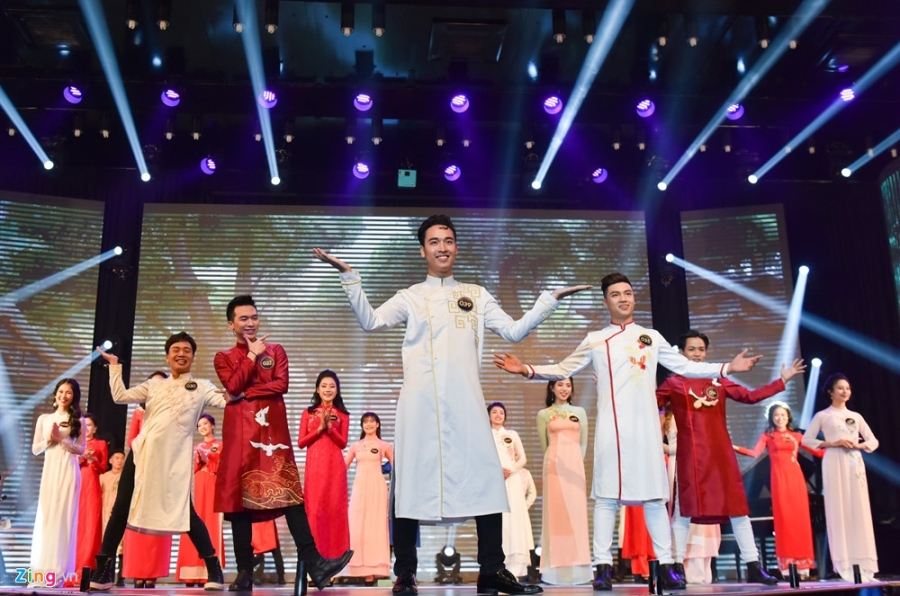 Tim ra hai guong mat dai dien noi bat nhat Dai hoc Thang Long hinh anh 5