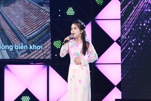 hat mai uoc mo: giam khao cam phuc nguoi co hat vi chau trai suy than giai doan cuoi - 13