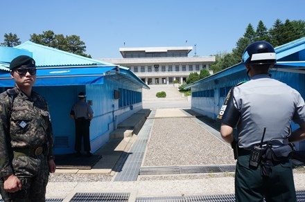 Khu DMZ trên Bán đảo Triều Tiên những ngày 'nước sôi lửa bỏng' ảnh 19