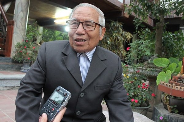 Lăng Chủ tịch Hồ Chí Minh, hàng tre bên Lăng Bác