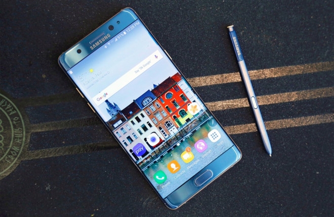 Galaxy Note 7R doi ten thanh Note FE, gia 10 trieu dong, sap ve VN hinh anh 1