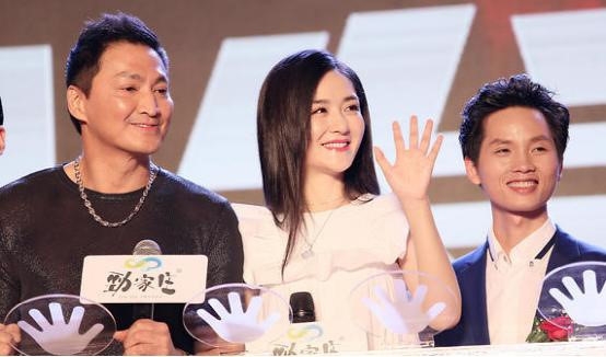 'Trien Chieu' Ha Gia Kinh mat cung do khac la o tuoi U60 hinh anh 1