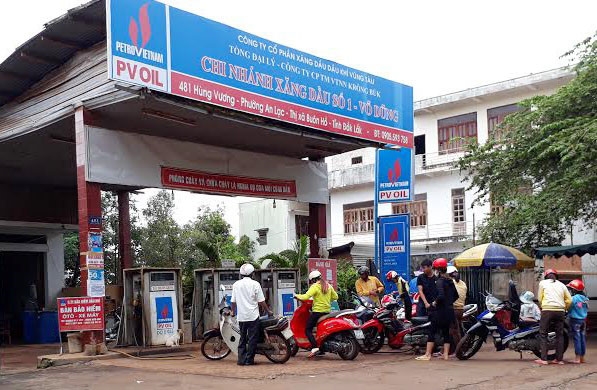 4 cua hang xang dau hoat dong 'chui' hon mot nam hinh anh 1