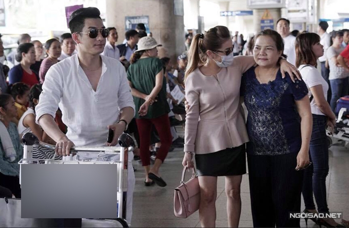 bao-duy-va-ban-gai-moi-bi-bat-gap-quan-quyt-o-san-bay-6