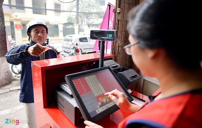 'Vo mong' mo diem ban Vietlott hinh anh 1