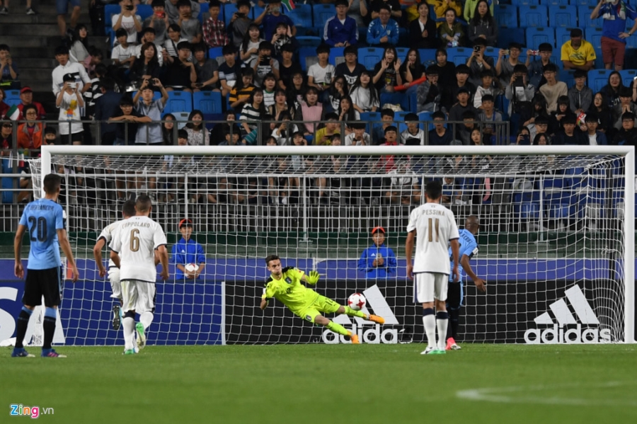 Sut hong penalty, U20 Uruguay van ha guc Italy hinh anh 7