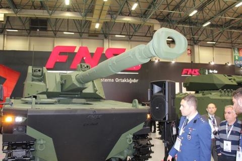 5 xe tang trien vong co the duoi theo T-14 Armata