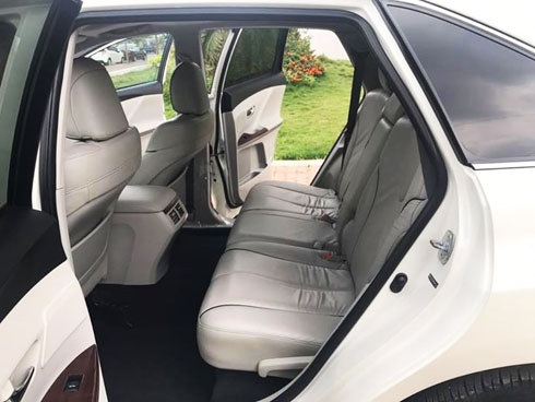 toyota-venza-doi-2009-gia-hon-mot-ty-tai-viet-nam-6