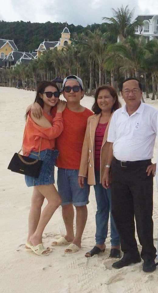Truong Giang dua gia dinh Nha Phuong ve biet thu Phu Quoc nghi hinh anh 2