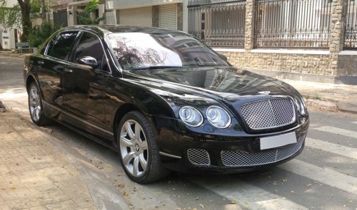 xe sang bentley continental flying spur sau 11 nam rot gia tham hai hinh anh 1