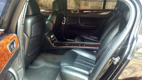 xe sang bentley continental flying spur sau 11 nam rot gia tham hai hinh anh 11