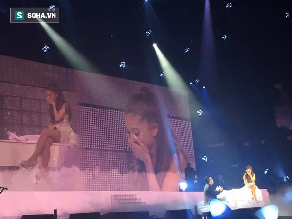 Ariana Grande hoảng loạn sau vụ nổ tại Manchester: Từ đáy lòng, tôi vô cùng xin lỗi - Ảnh 1.