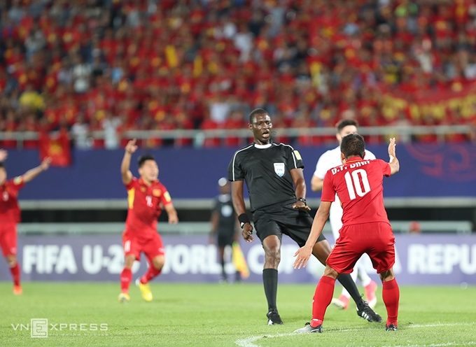 Những cơ hội vàng bị bỏ lỡ của U20 Việt Nam