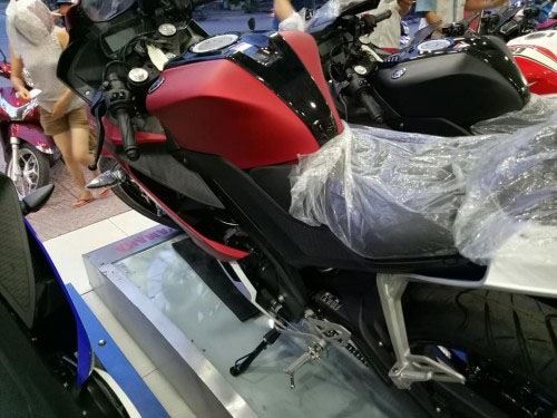 Yamaha R15 2017 đầu tiên về Việt Nam giá 125 triệu VNĐ - 4