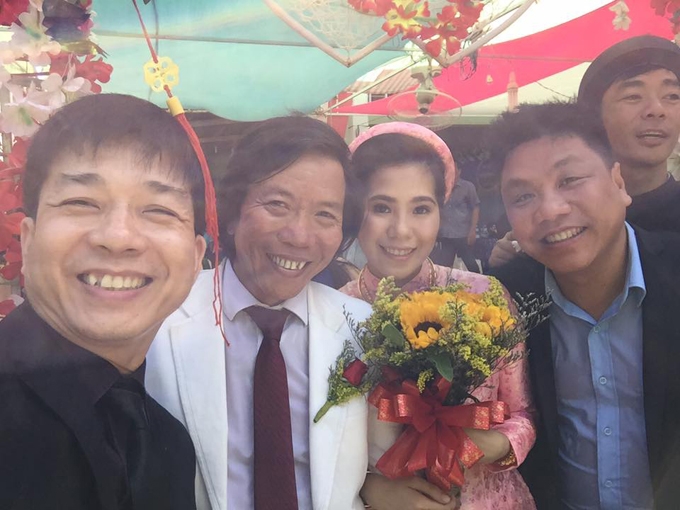 dao-dien-quay-phim-nguyen-tranh-cuoi-vo-kem-25-tuoi-7