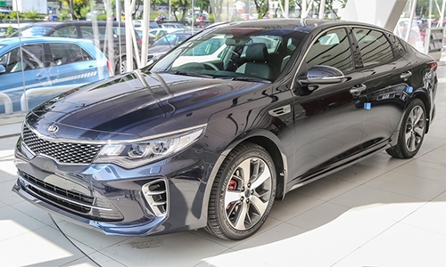 kia-optima-gt-xe-the-thao-gia-42000-usd-tai-malaysia