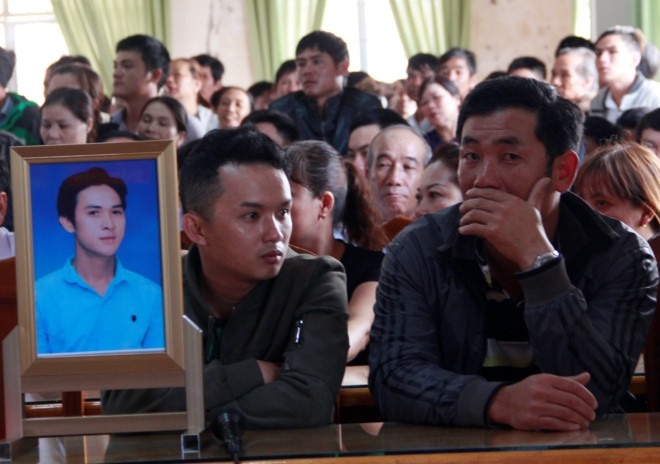 Loi khai cua bi cao giet chong nguoi tinh tai phien xu luu dong hinh anh 2