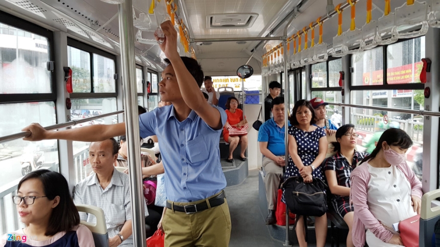 Buyt nhanh BRT sang chat cung, trua vang hoe hinh anh 6