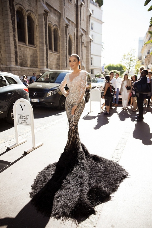 sao Việt,Lý Nhã Kỳ,Lý Nhã Kỳ giải nghệ,Lý Nhã Kỳ tại LHP Cannes
