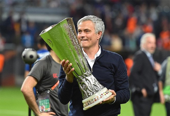 Mourinho, MU, Ajax, Europa League
