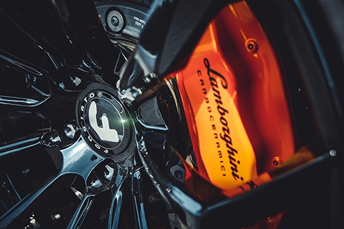 dan-choi-viet-do-lamborghini-huracan-len-bao-tay-page-2-4