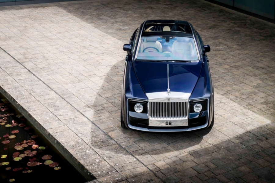 Rolls-Royce ra mat xe sieu sang lay cam hung tu du thuyen hinh anh 6