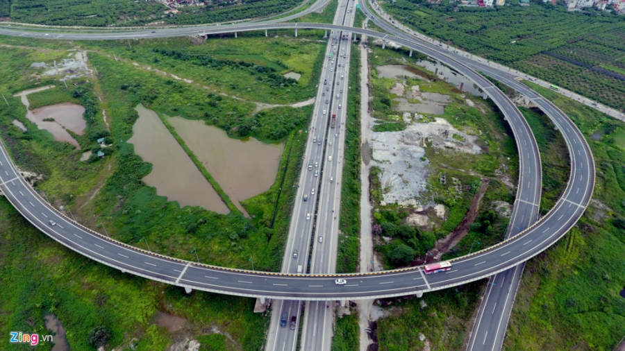 Ve dep 4 nut giao thong nghin ty cua Ha Noi nhin tu tren cao hinh anh 17