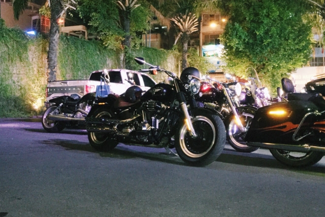Dan moto Harley Davidson hoi tu tai trung tam Sai Gon hinh anh 2