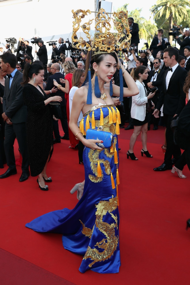 Du luan Trung Quoc chi trich co gai mac vay long bao o tham do Cannes hinh anh 2