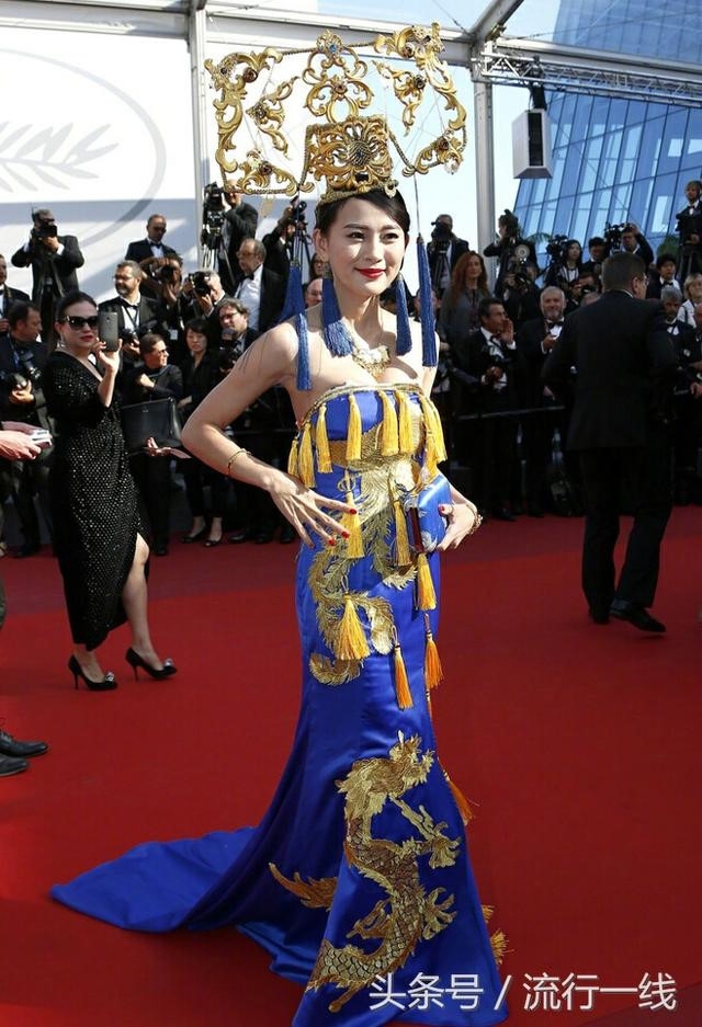 Du luan Trung Quoc chi trich co gai mac vay long bao o tham do Cannes hinh anh 3