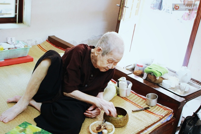 Gặp cụ bà 97 tuổi được phong 