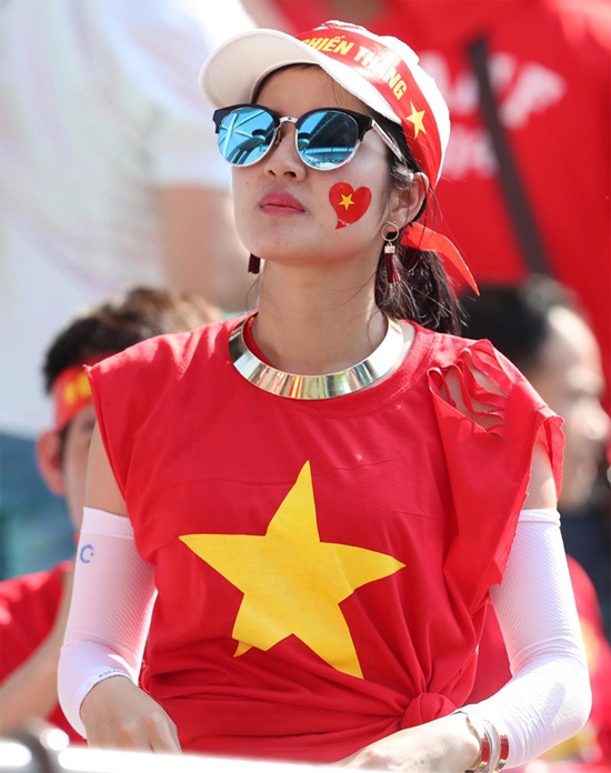 Nhan sắc Việt trên khán đài giải U20 World Cup 2017