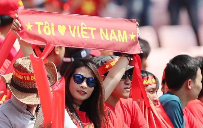 Nhan sắc Việt trên khán đài giải U20 World Cup 2017