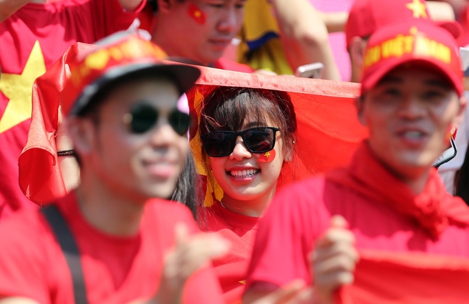 Nhan sắc Việt trên khán đài giải U20 World Cup 2017