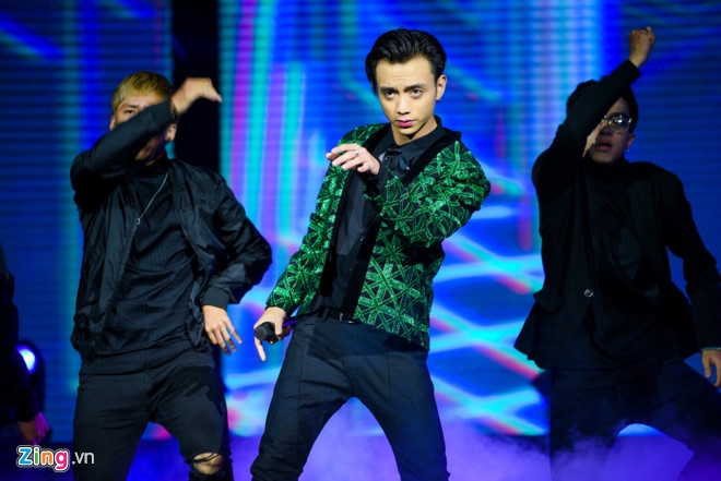 Soobin Hoang Son lam huan luyen vien The Voice Kids 2017 hinh anh 1