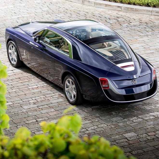 5 siêu xe đặc biệt nhất hành tinh dành riêng cho tỷ phú hình ảnh 5 5 sieu xe dac biet nhat hanh tinh danh rieng cho ty phu hinh anh 5