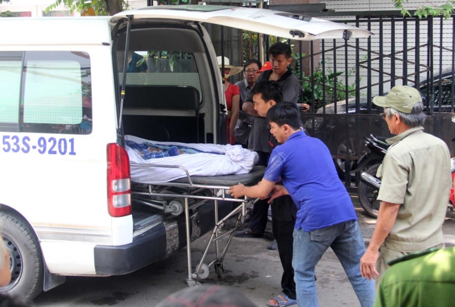 Nu tap vu tu vong trong toa nha cao 6 tang o Sai Gon hinh anh 2