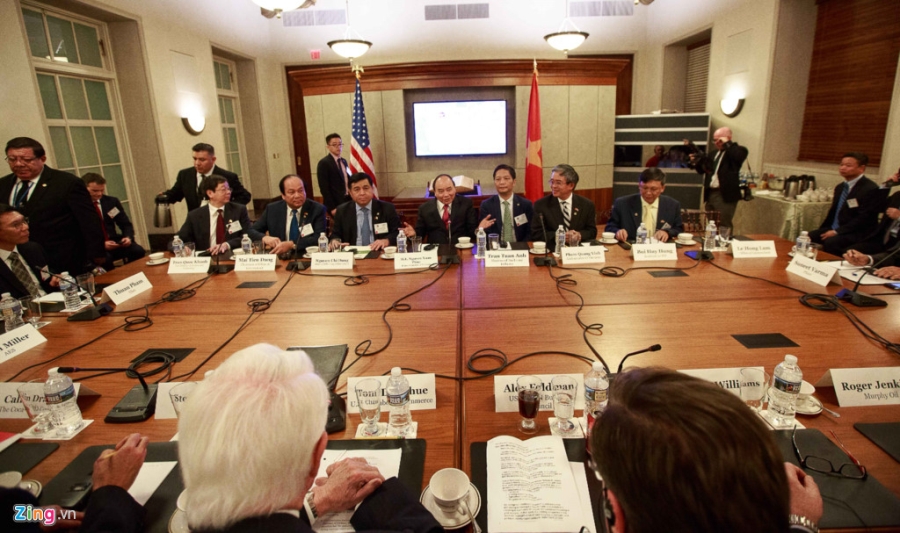 Thu tuong Nguyen Xuan Phuc duoc chao don nong nhiet o Washington DC hinh anh 8