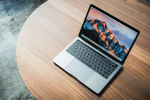 apple-dang-ky-macbook-ipad-moi-vai-ngay-truoc-wwdc
