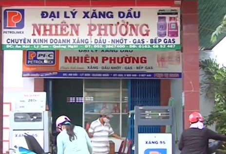  Người dân đảo Lý Sơn không còn chịu cảnh giá xăng cao hơn 2-3 ngàn đồng mỗi lit so với ở đất liền 