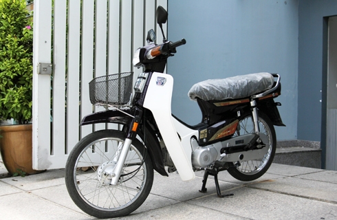 honda-dream-lun-noi-dia-nhat-hang-hiem-tai-viet-nam-1