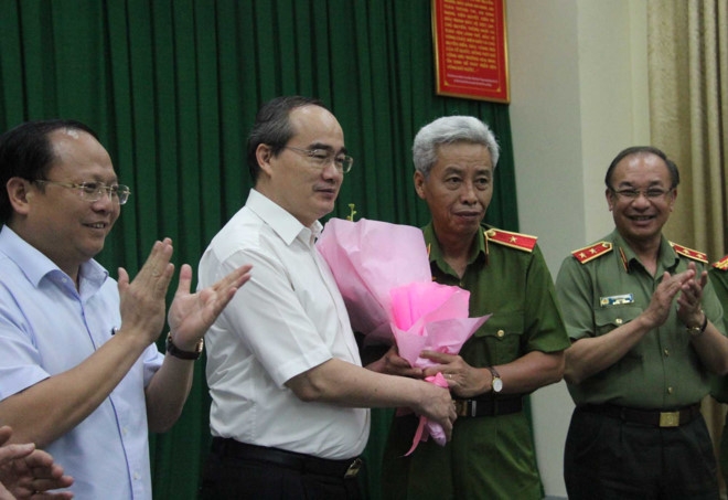 Tuong Phan Anh Minh ke chuyen trinh sat bi thuong khi pha an ma tuy hinh anh 2