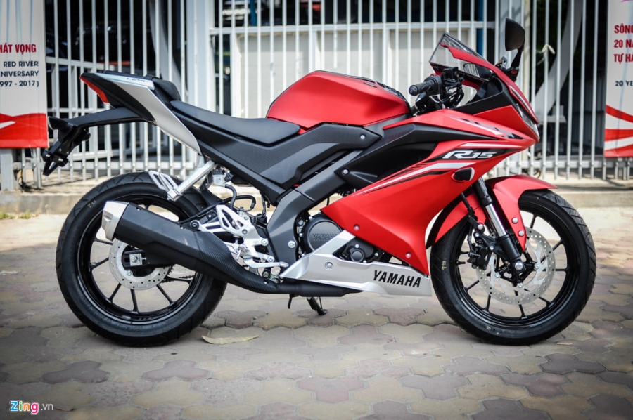 Yamaha YZF-R15 2017 gia hon 100 trieu tai Ha Noi hinh anh 2