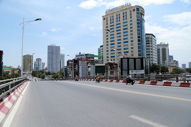 soc: nhiet do mat duong ha noi gan 60 do c trong dot nong ky luc hinh anh 9