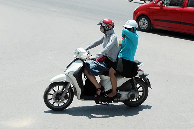 soc: nhiet do mat duong ha noi gan 60 do c trong dot nong ky luc hinh anh 10