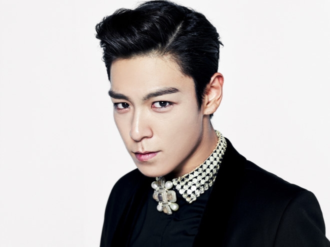 T.O.P Big Bang bi truc xuat khoi quan ngu vi hut can sa hinh anh 1