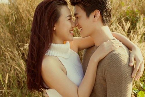 3 nam yeu cuong nhiet cua huynh anh va ban gai a hau hinh anh 8