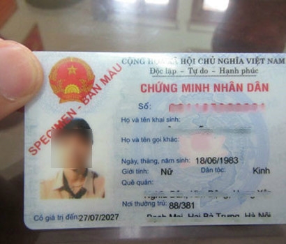 Người không có quốc tịch Việt Nam sẽ không được cấp thẻ căn cước, CMND,... /// Ảnh: TNO